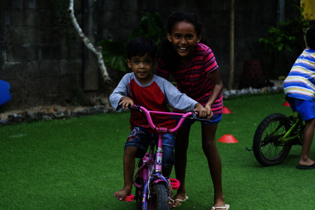 为巴厘岛的孤儿提供一个家