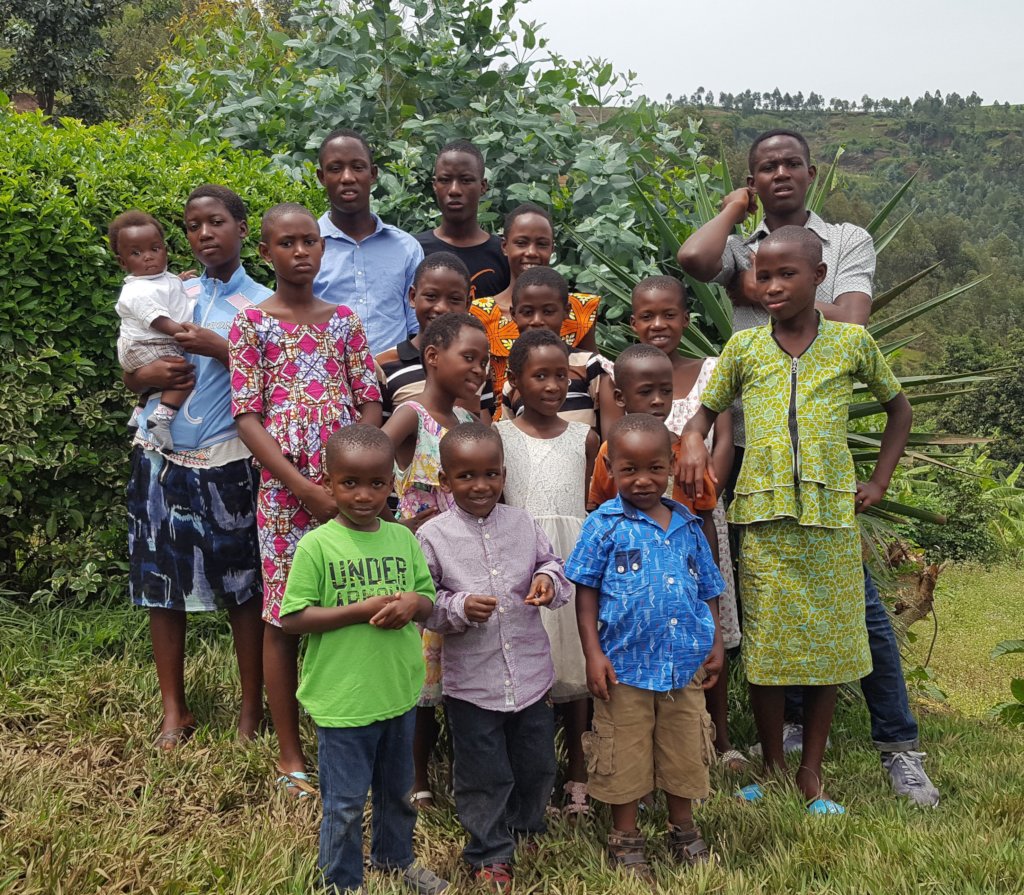 我们资助的卢旺达儿童的教育