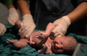 巴基斯坦200名处于危险中的未出生婴儿的生命