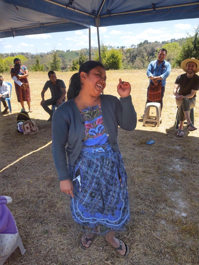 帮助400名危地马拉妇女追求真正的幸福