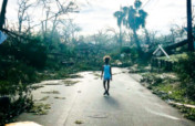 佛罗里达狭长地带的50名飓风幸存者