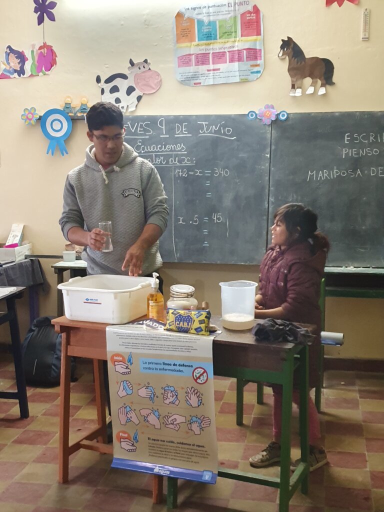 阿根廷查科农村学校的讲卫生运动