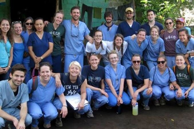 支持尼加拉瓜关键的兽医服务