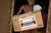 向斯里兰卡农村家庭提供紧急救济